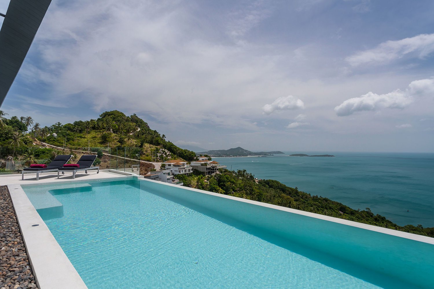 18+-+Pool+view 18+-+Pool+view
